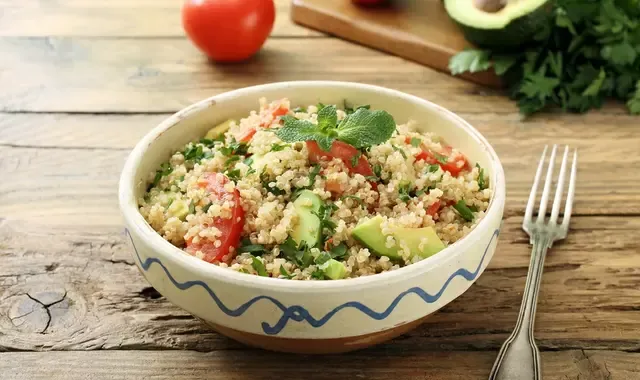 Quinoa Salad with Avocado and Tomato