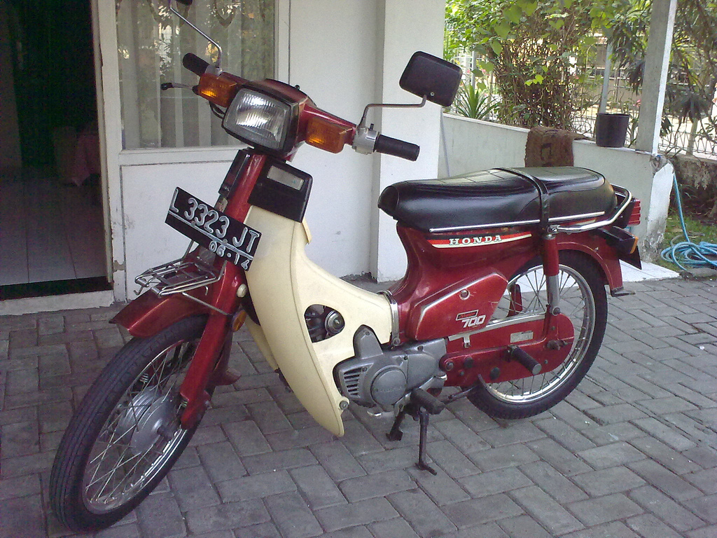 Modifikasi C700