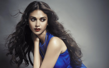 Aditi Rao Hydari Wallpapers | aditi-rao-hydari-26 - Bollywood Hungama