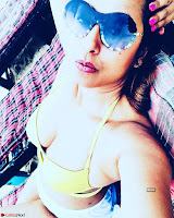 Kashmeera Shah in Bikini Selfies ~  Exclusive 010.jpg