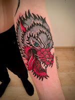 traditional wolf tattoo