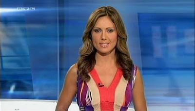 Pretty News Presenter