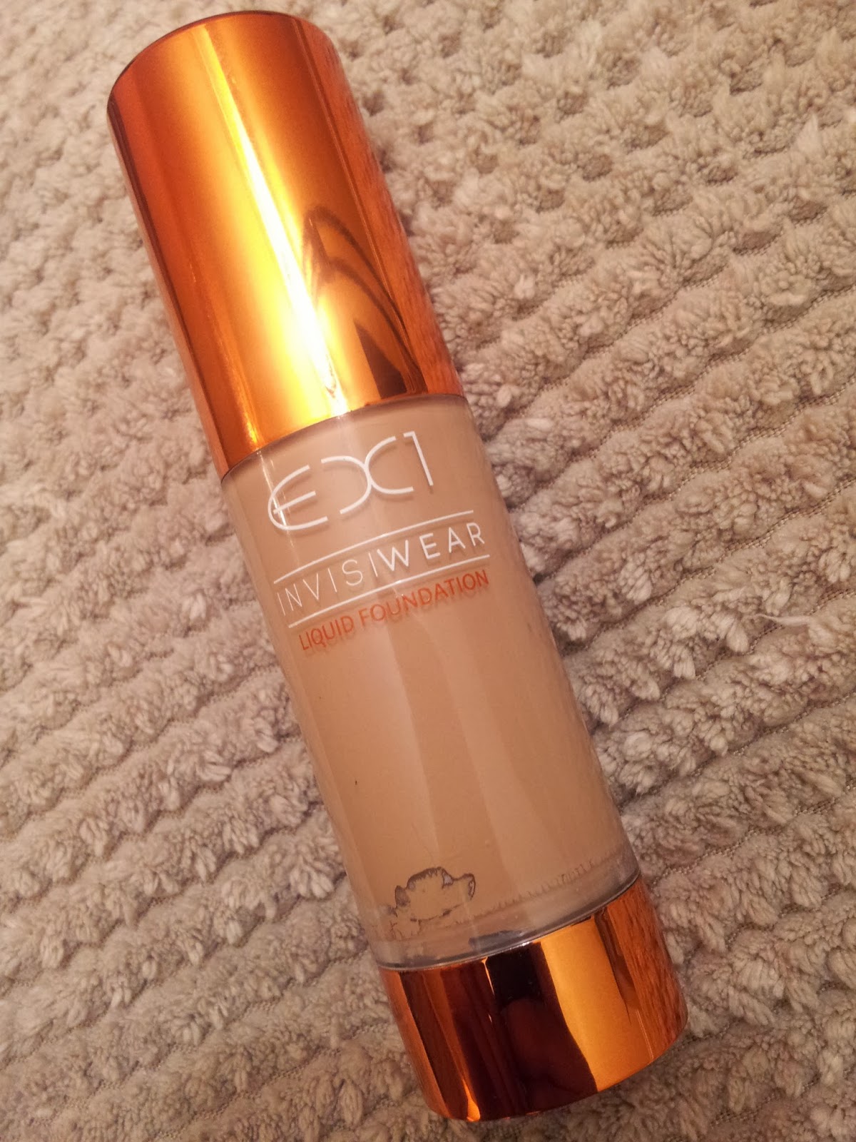 Ex1 Invisiwear Liquid Foundation Amp Ex1 Delete Concealer Review And Swatches
