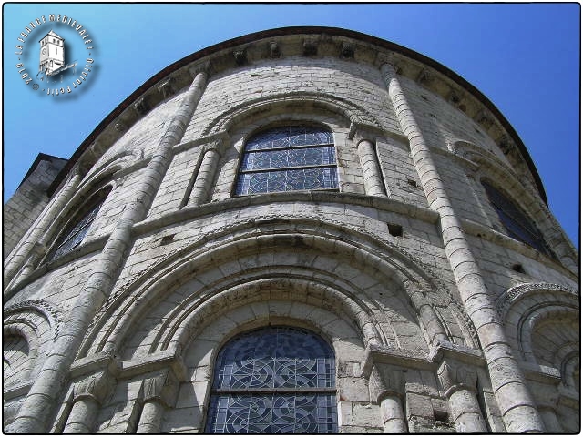 SAINT-MARTIN-DE-BOSCHERVILLE (76) - Abbatiale romane Saint-Georges de Boscherville