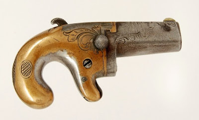 Etched Gun Stocks Seen On lolpicturegallery.blogspot.com