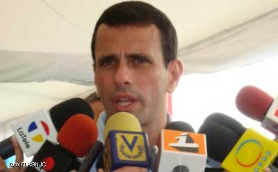 Capriles Radonski condena nuevas sanciones a radioemisoras