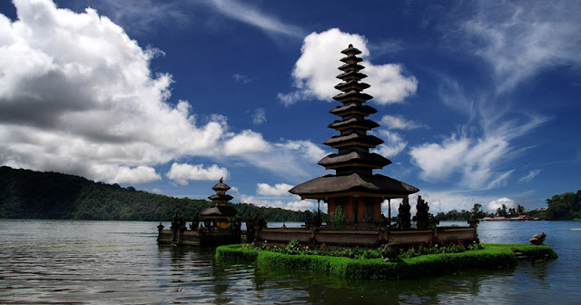 5 Tempat Wisata di Bali Yang Wajib Anda Kunjungi