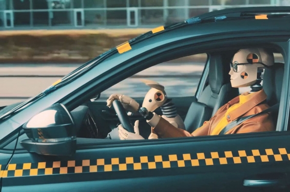 skoda-presenta-traffic-dummies-concienciar-importancia-evitar-distracciones