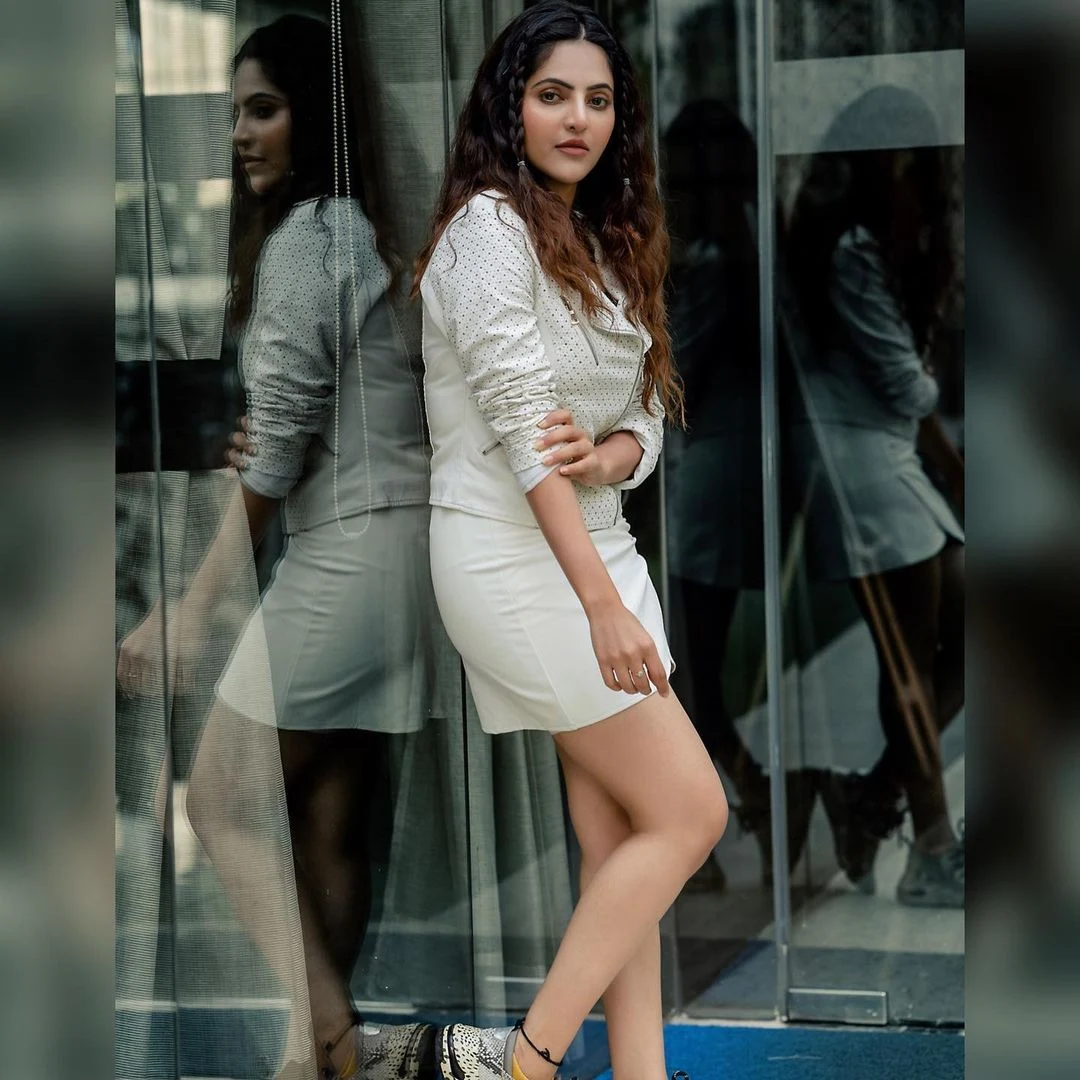 Actress Athulya ravi Latest drop dead gorgeous Photoshoot