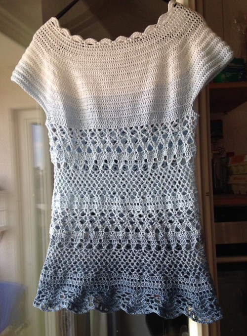 Lacey Days (Crochet Top ) - Free Pattern 