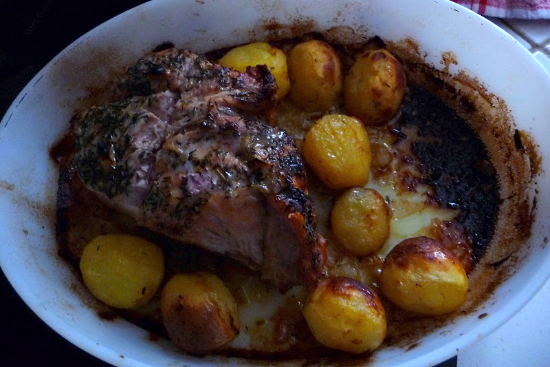 Roti De Veau Aux Pommes De Terre Les Delices De Baradozic