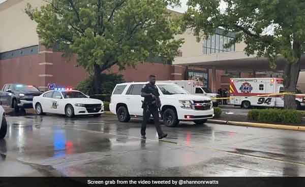 News,World,international,USA,Shot,Dead,Killed,Crime,Police,Top-Headlines, 3 Killed In Shooting At Shopping Mall In US' Indiana, Gunman Shot Dead