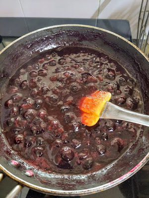 Easy and Simple Blueberry Compote Recipe