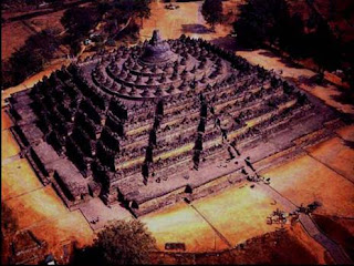 sejarah candi borobudur