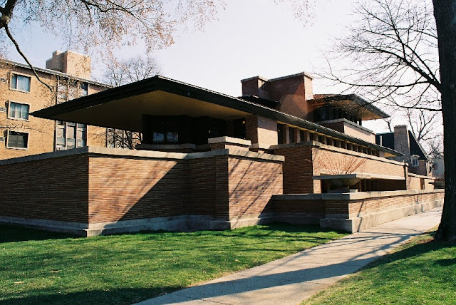 The house of his first client of the William Winslow from River Forest, Illinois.