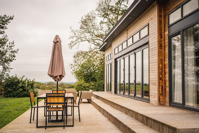 High Oaks Grange Review : A Dog Friendly Weekend with Hot Tub