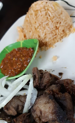 sate domba afrika dengan nasi goreng