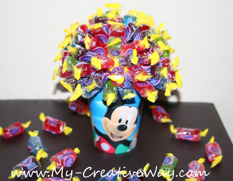 Learn how to make your own Mickey Mouse Candy Bouquet Here