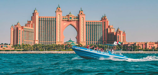 Dubai Yacht Trip Palm Jumeirah