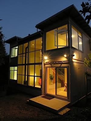 Modern_Container_Homes_Front_View.jpg