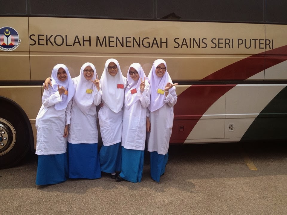 Aufa's Little Tale: FIRST-SAINS SERI PUTERI (SESERI)