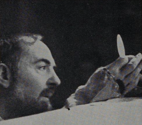Padre L'unique prêtre stigmatisé Giovanni Rotondo article journal Croix avril 1947