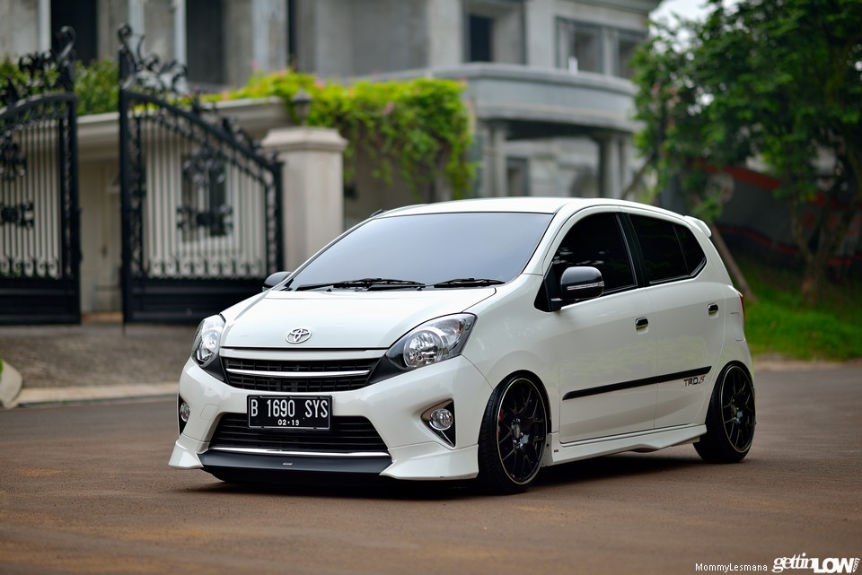 KIKI ANUGRAHA'S 2014 TOYOTA AGYA TRD VERSION - BEN9166