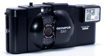 Olympus XA1 (1982)