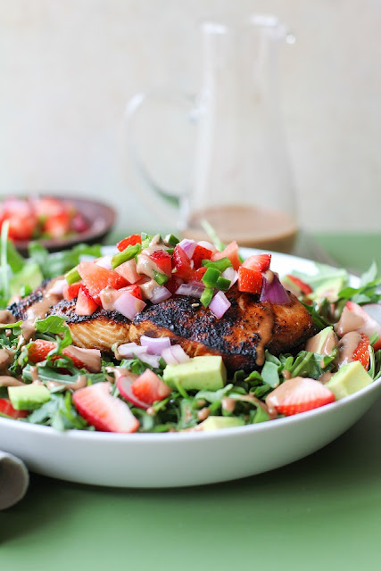 GRILLED SALMON WITH STRAWBERRY SALSA