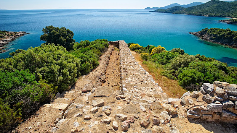 The Wise Side of Greece — Aristotle’s Trail