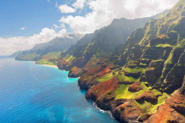 How Cracking Explains Underwater Volcanoes and the Hawaiian Bend