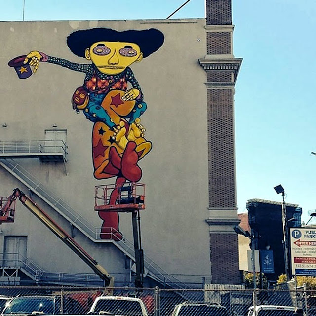 Street Art By Os Gemeos And Mark Bode At The Warfield Theatre In San Francisco. 4