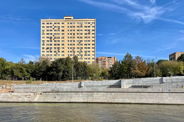 Москва-река, Крутицкая набережная