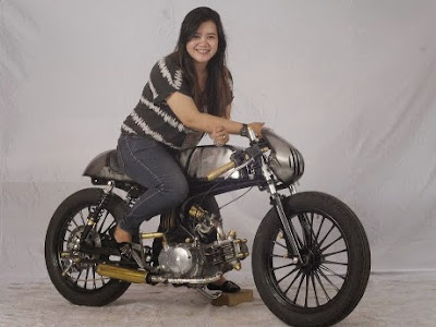 Cafe Racer Honda S90 ala Cewek Palembang  Motor Tuo