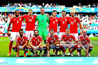 SELECCIÓN DE GALES - Temporada 2015-16 - Ashley Williams, David Edwards, Danny Ward, Ben Davies, James Chester y Aaron Ramsey; Neil Taylor, Joe Allen, Gareth Bale, Chris Gunter y Jonathan Williams - GALES 2 (Gareth Bale, Hal Robson-Kanu) ESLOVAQUIA 1 (Duda) - 11/06/2016 - Eurocopa de Francia 2016, Grupo B - Burdeos, Francia, Stade Matmut Atlantique