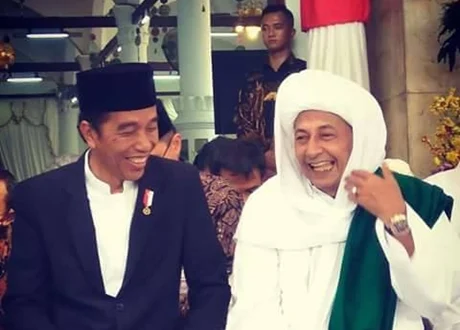 Diluar Dugaan, Hasil Survei Buktikan 67 Persen Publik Nyatakan Presiden Jokowi Bela Islam