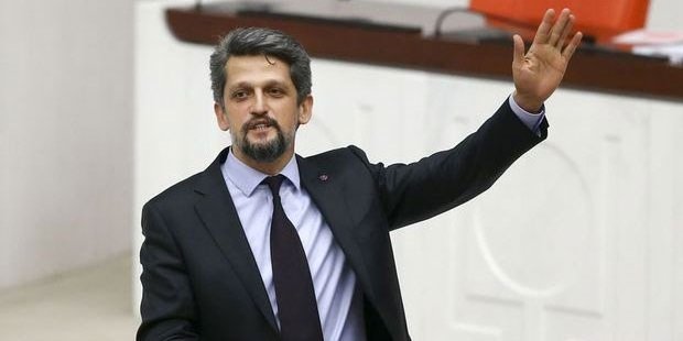  Λεβέντης Αρμένης! Ο Garo Paylan μίλησε ξεκάθαρα για Γενοκτονία μέσα στην τουρκική βουλή και του όρμησαν