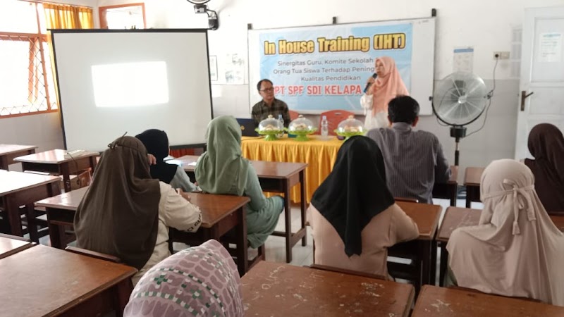 SD Inpres Kelapa Tiga 1 Adakan Inhouse Training Kolaborasi Guru, Komite Sekolah dan Orangtua Siswa