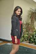 Nanditha raj latest glam pics-thumbnail-4
