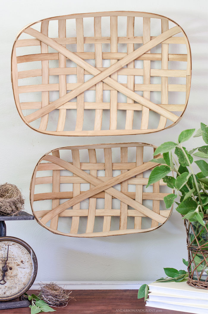 Learn how to make this set of DIY tobacco baskets for less than $20.  |  www.andersonandgrant.com