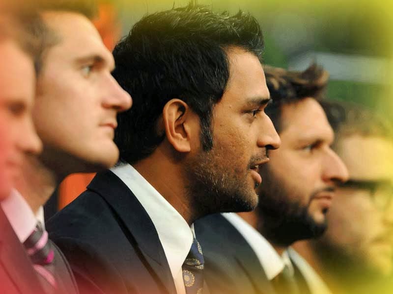 ms dhoni wallpapers and cricket match wallpapers