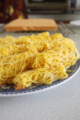 Resepi Roti Jala Sedap dan Lembut Dengan Kari Ayam - Aneka 