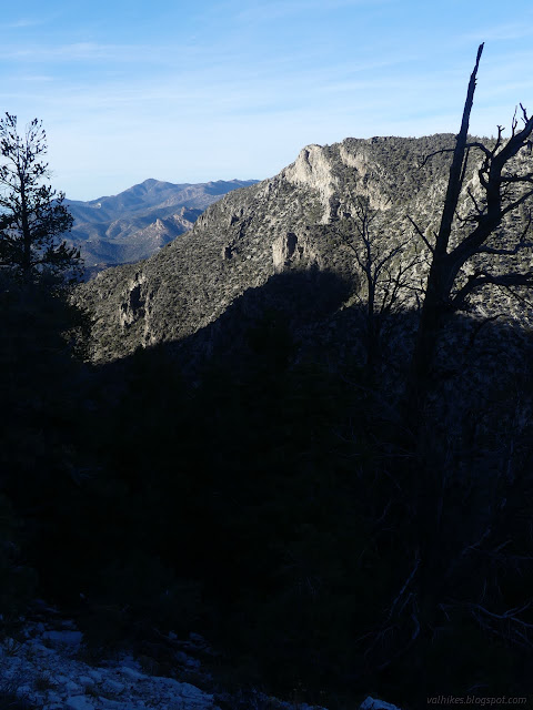 42: cliffy canyon edge