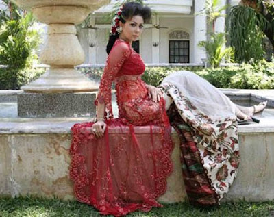 Model Kebaya Dress on Kebaya Marriage   Kebaya Wedding For Year 2011kebaya Marriage  Kebaya