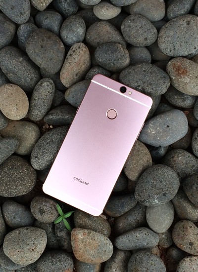  Smartphone Android selalu bersaing menyajikan yang terbaik untuk para konsumennya Terbaru 10 Smartphone Android China terbaik dan termurah 2019