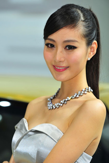  Foto  Model  Cantik Beijing Auto Show Berita Terkini