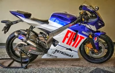 Modifikasi vixion ala motogp FIAT rossi 