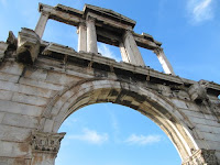 Puerta de Adriano, Atenas