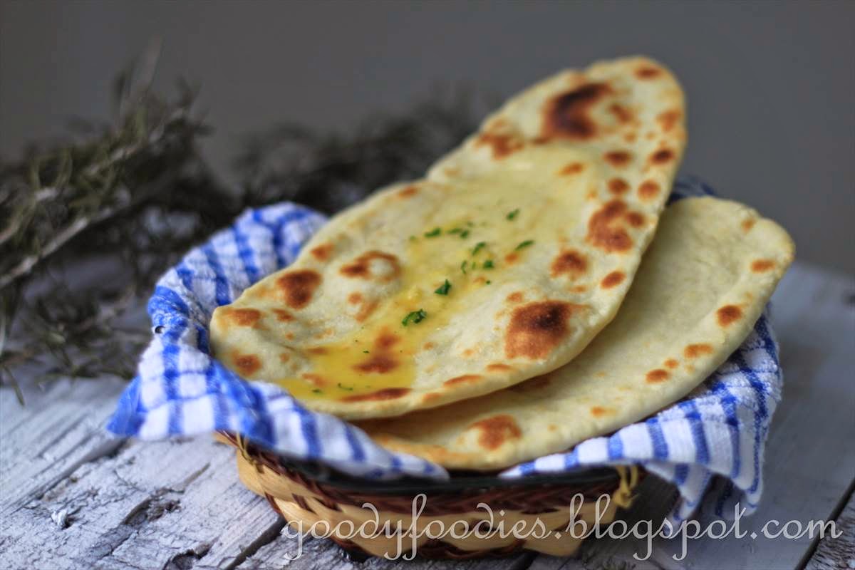 Bread roti Naan Butter Indian at make to butter  naan with home GoodyFoodies: Recipe: how Herb Garlic