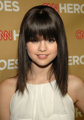 Sexy Beautiful Selena Gomez Hairstyle 2011